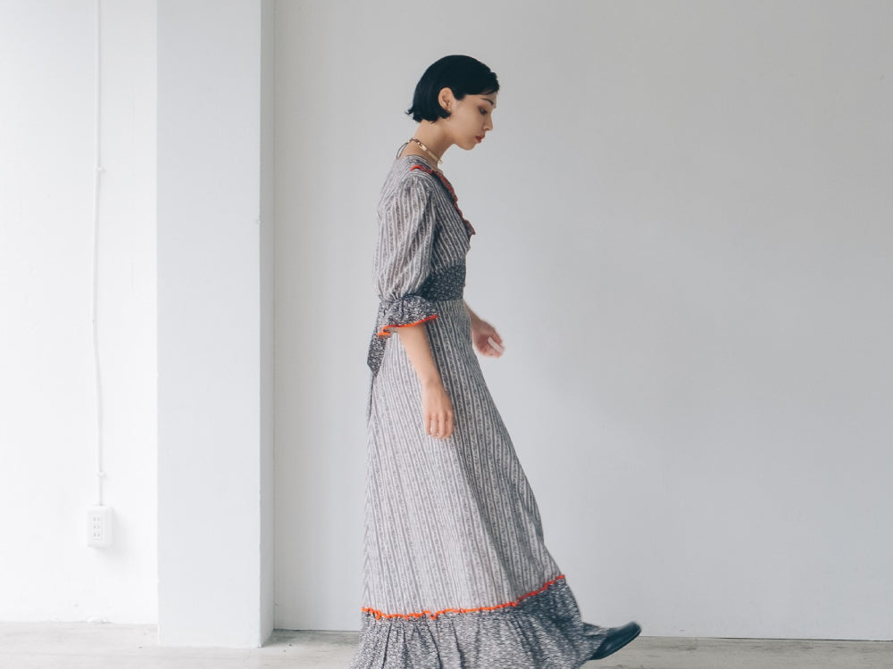 8.1 Tue. 20:00 -|Styling Set & Vintage Dress