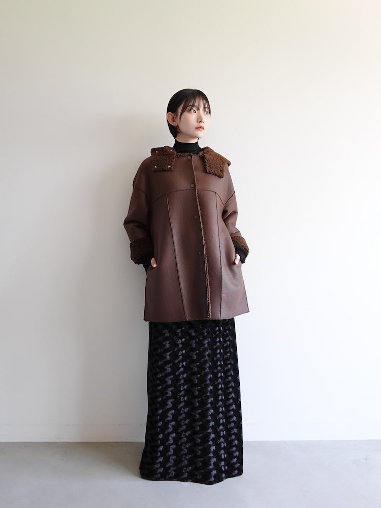 モデル身長:162cm / カラー:KhakiBrown