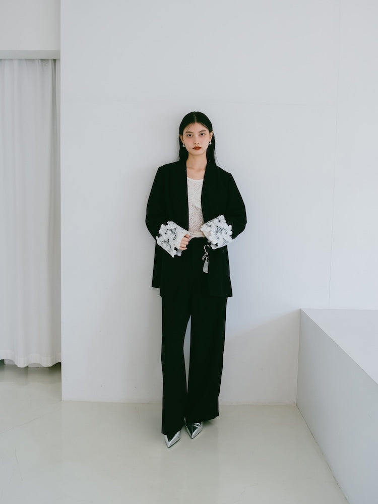 モデル身長:173cm / カラー:Black