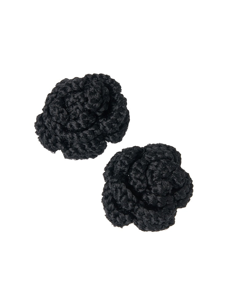 カラー:Black ※スタジオにてフラッシュを焚いて撮影