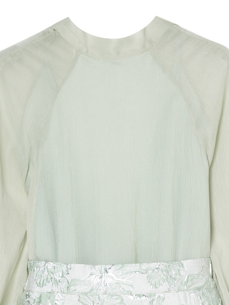 カラー:LightGreen