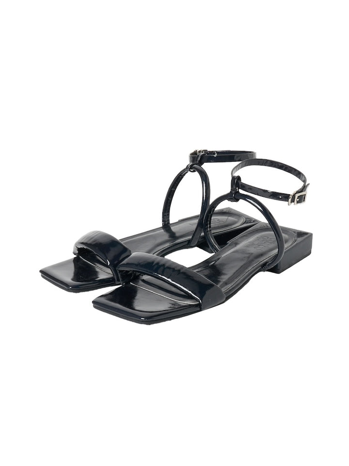 カラー:Black / サイズ:S, M, L