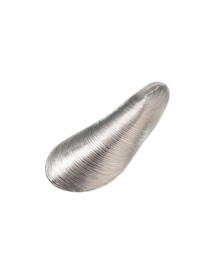 カラー:Silver (ブラックの巾着が付属します)