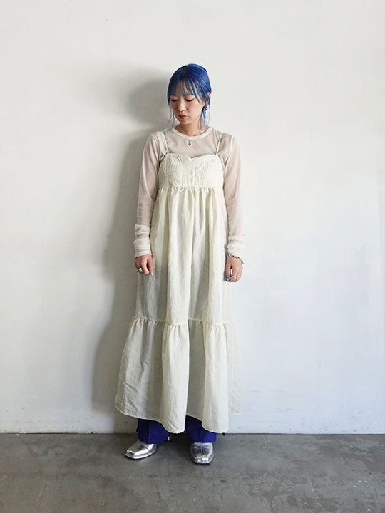 モデル身長:158cm / カラー:White