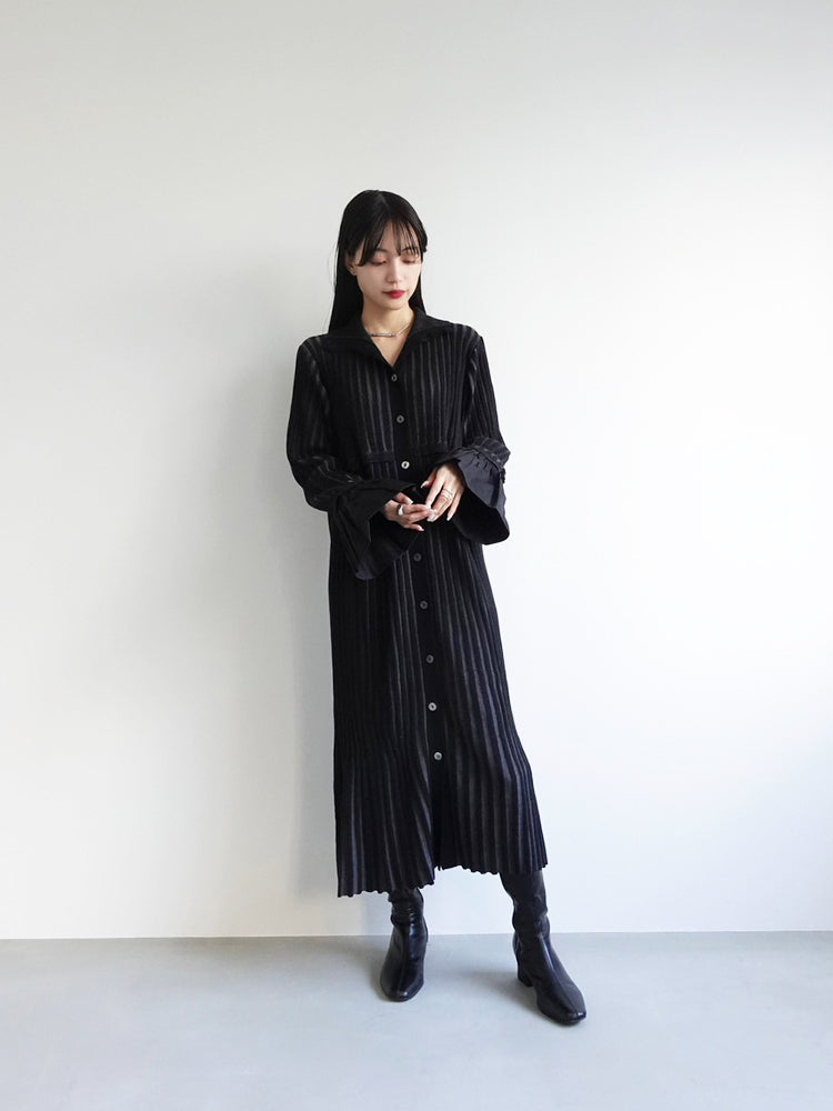モデル身長:158cm / カラー:Black