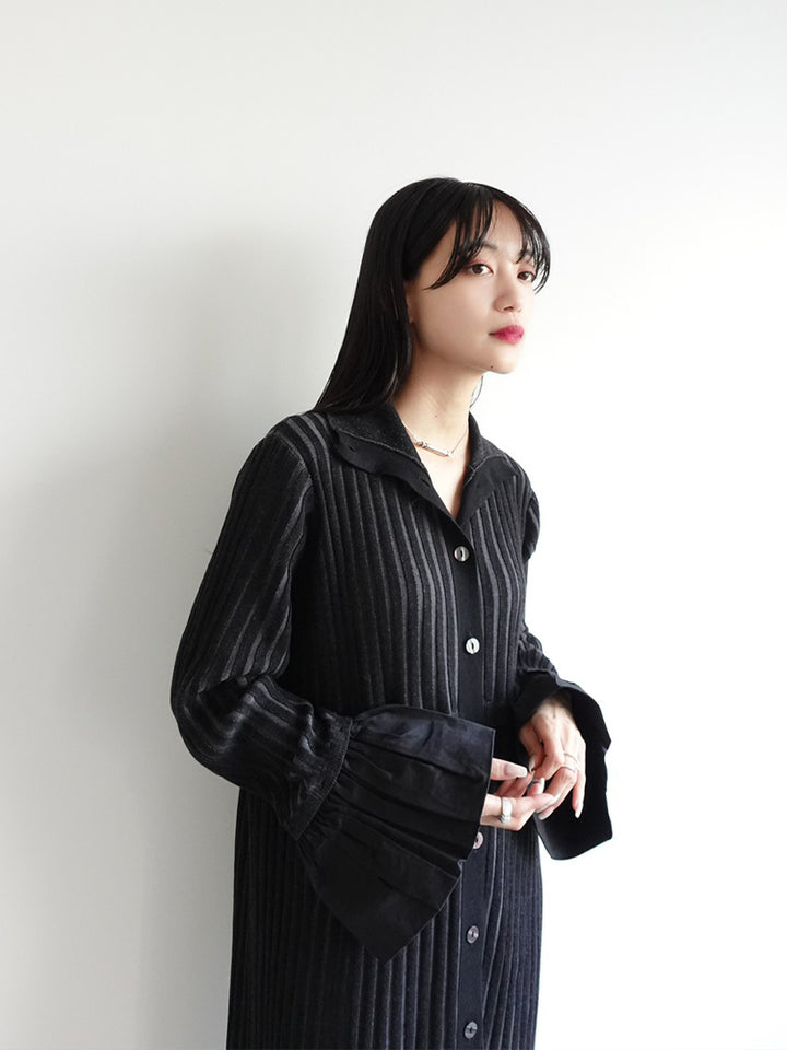 モデル身長:158cm / カラー:Black