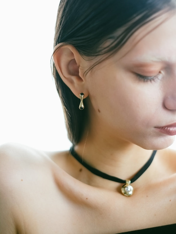 カラー:Gold × Onyx (Black)