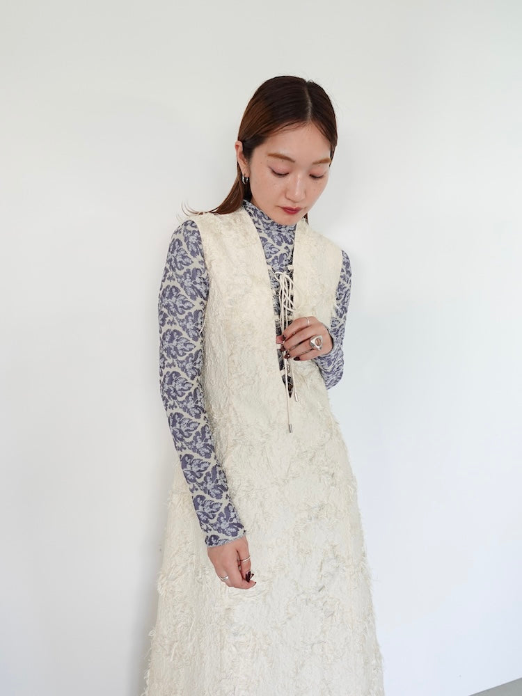 モデル身長:168cm / カラー:Ivory