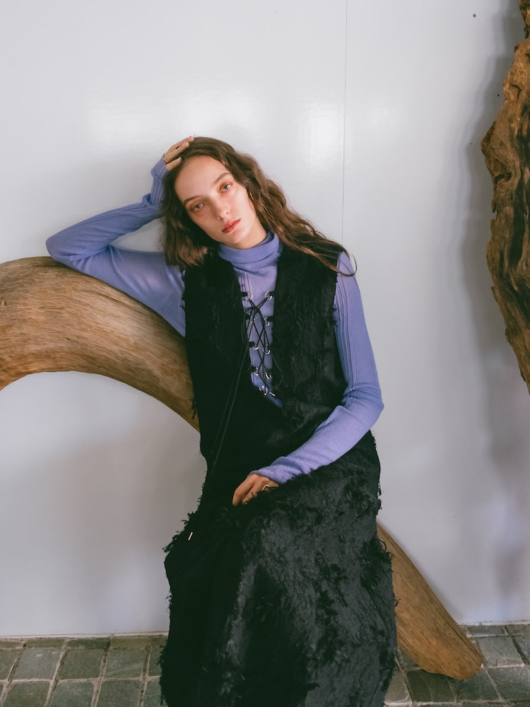 モデル身長:174cm / カラー:Black