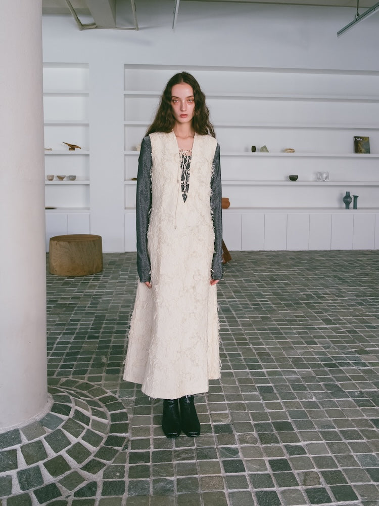 モデル身長:174cm / カラー:Ivory