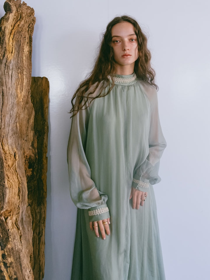 モデル身長:174cm / カラー:LightGreen