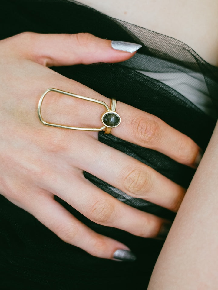 カラー:Gold × Labradorite (Gray)