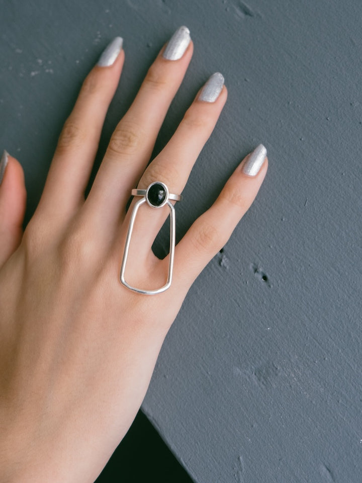 カラー:Silver × Onyx (Black)