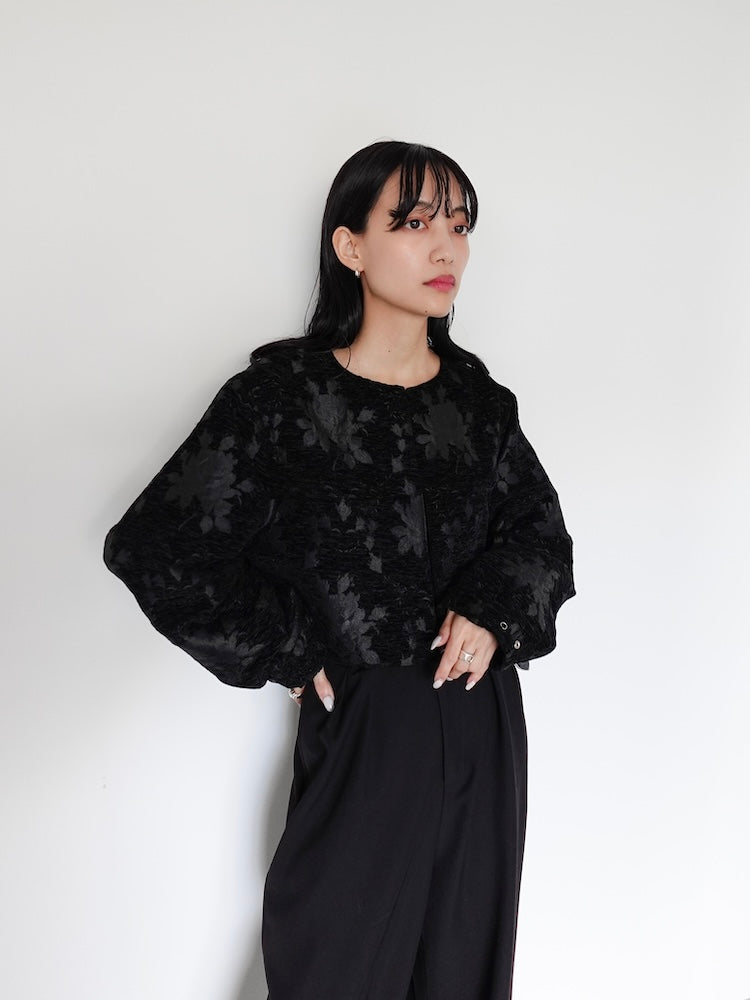 モデル身長:158cm / カラー:Black