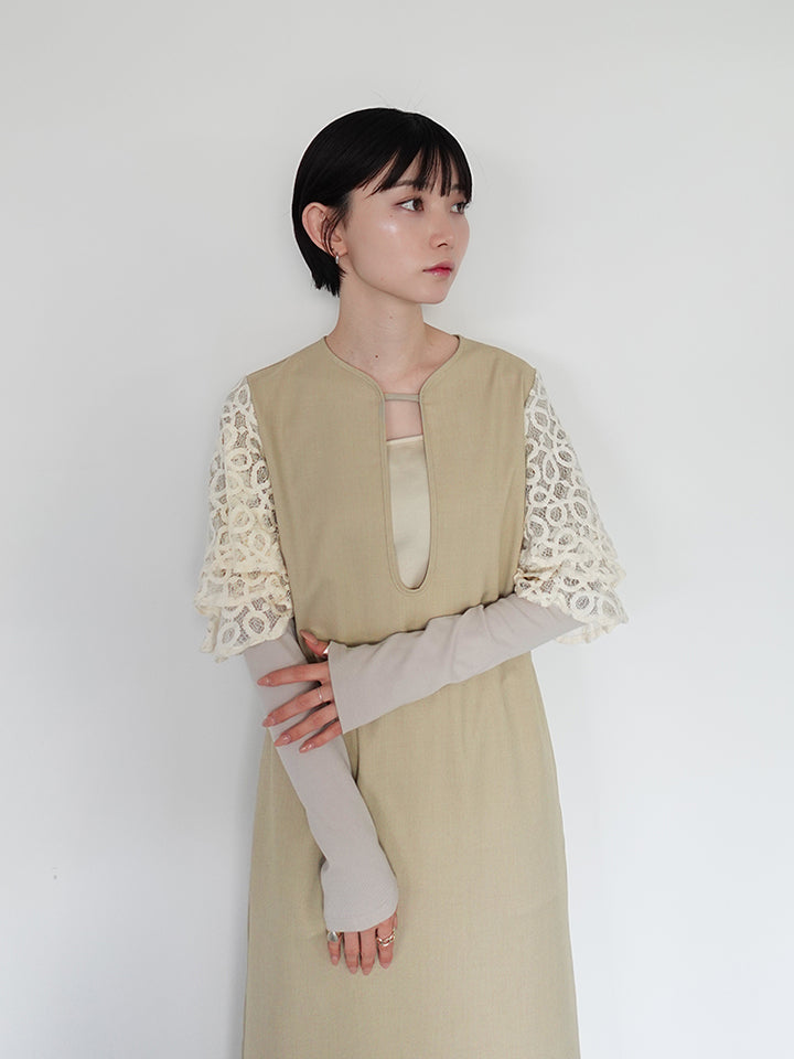 モデル身長:162cm / カラー:Beige