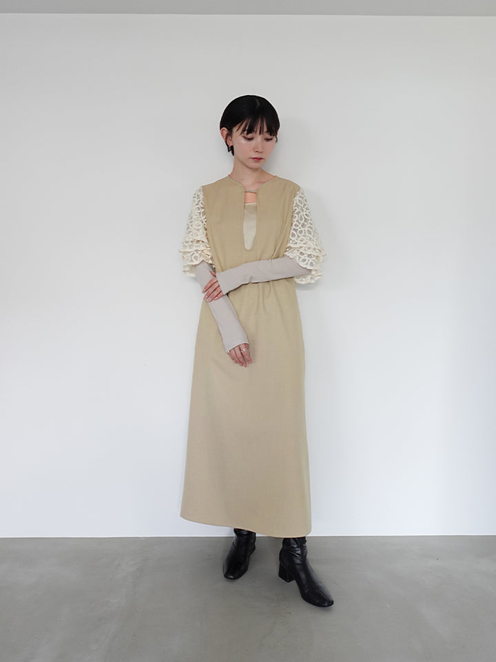 モデル身長:162cm / カラー:Beige