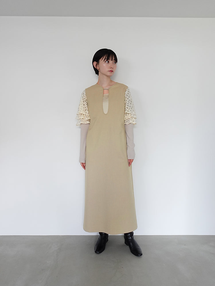 モデル身長:162cm / カラー:Beige