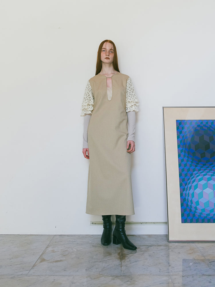 モデル身長:172cm / カラー:Beige