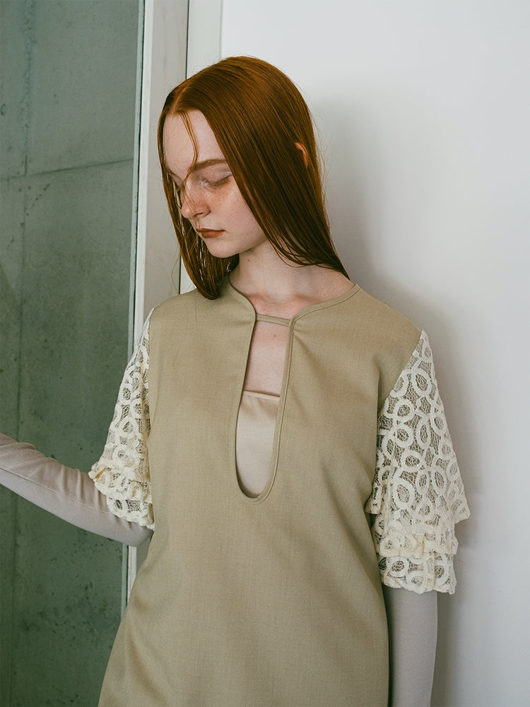 モデル身長:172cm / カラー:Beige