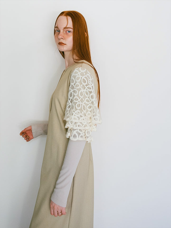 モデル身長:172cm / カラー:Beige