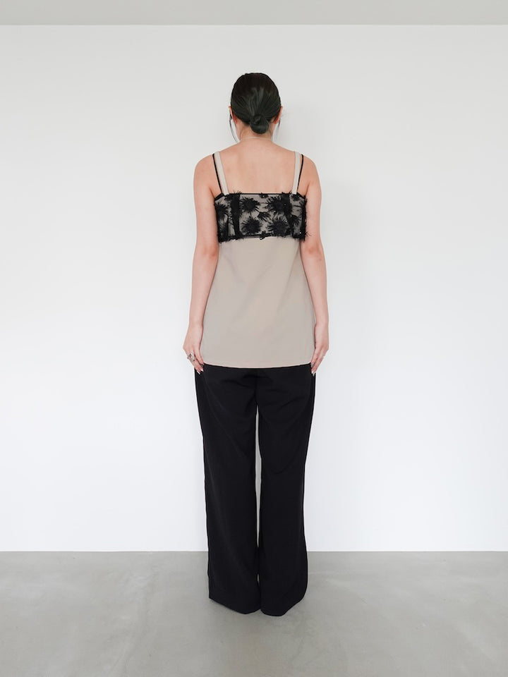 モデル身長:168cm / カラー:Beige