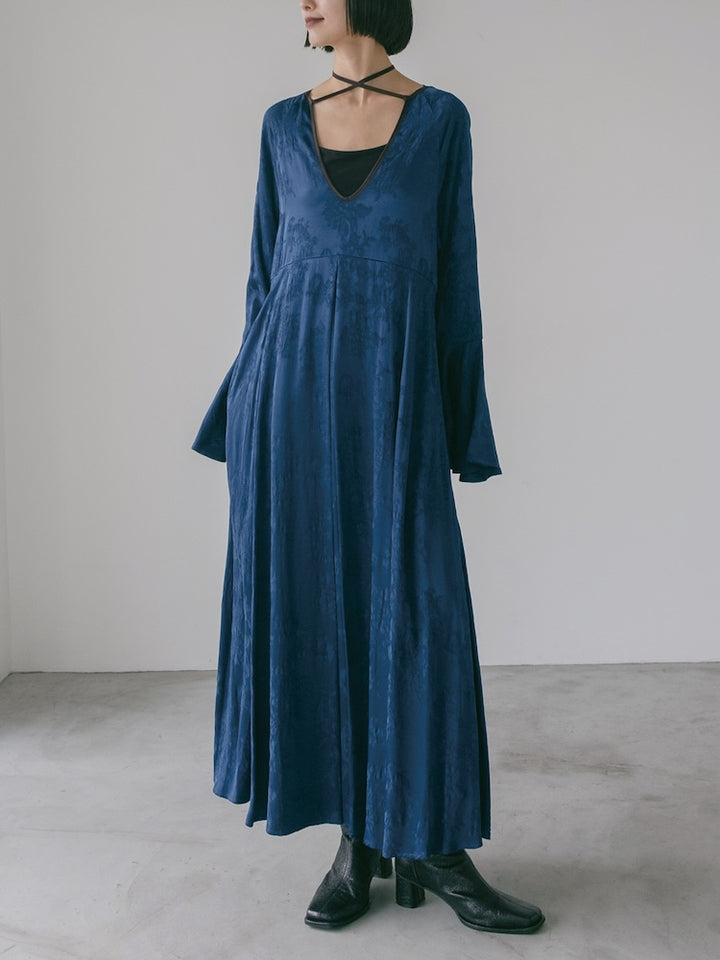 モデル身長:166cm / カラー:Blue