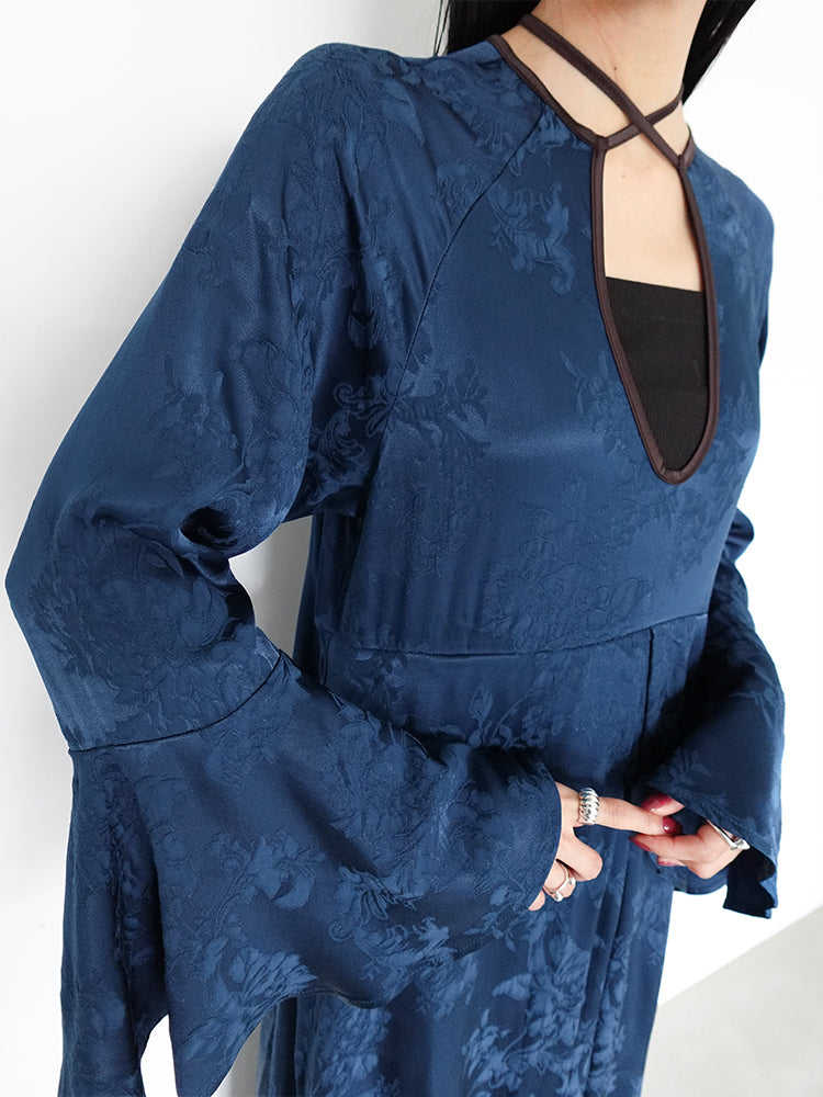 モデル身長:158cm / カラー:Blue