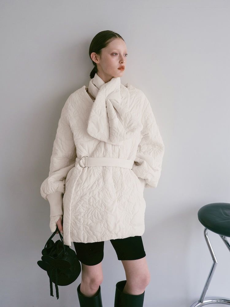 モデル身長:170cm / カラー:Ivory