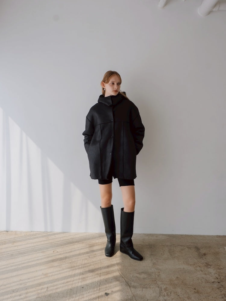 モデル身長:174cm / カラー:Black