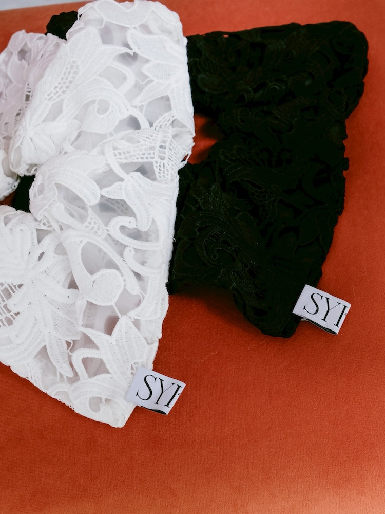 Square Lace Chouchou "Helen"