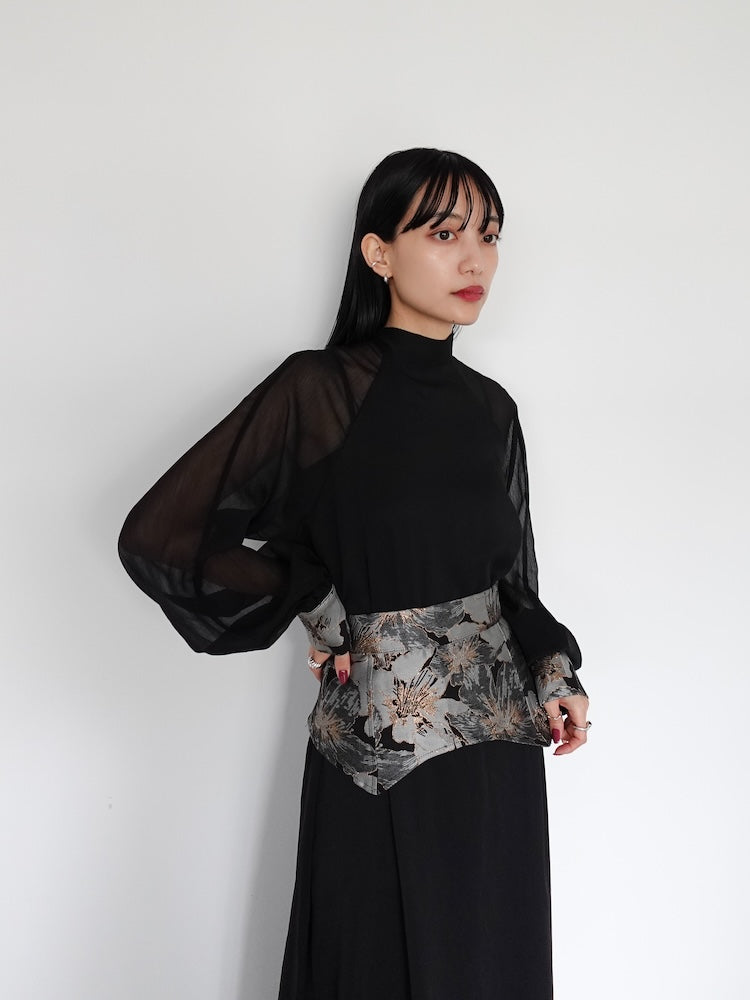 モデル身長:158cm / カラー:Black