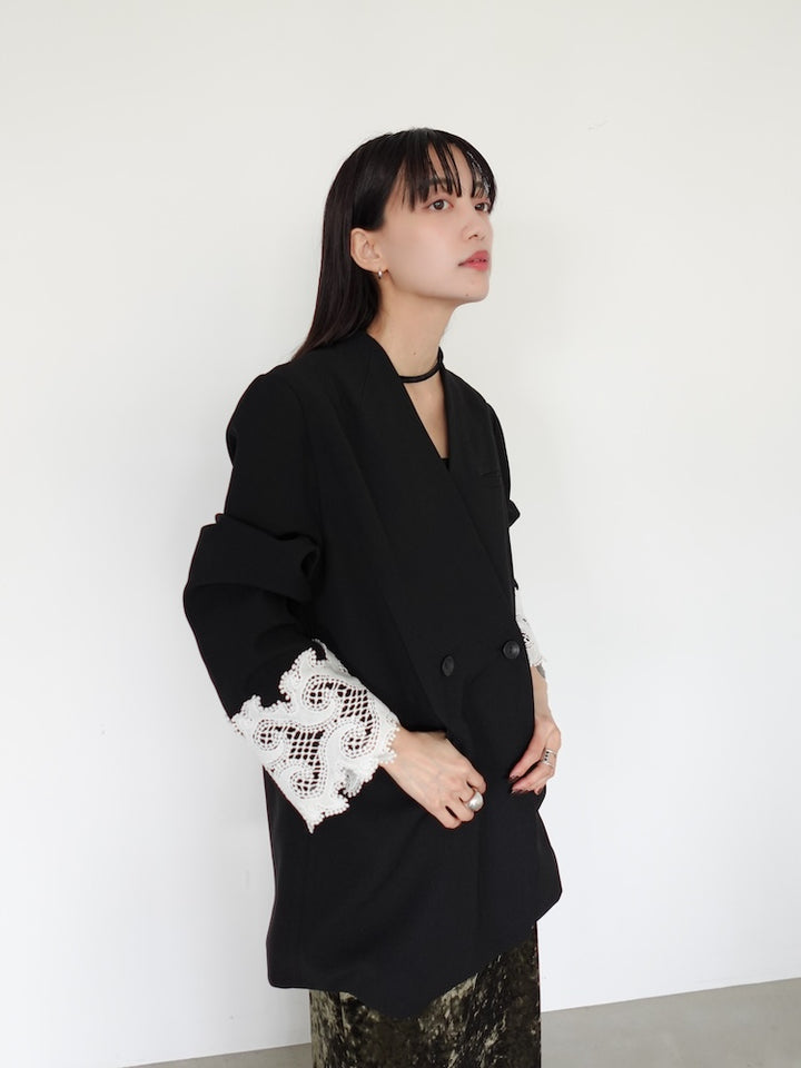 モデル身長:158cm / カラー:Black