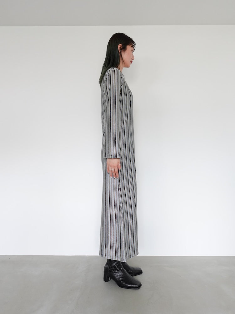 モデル身長:168cm / カラー:GrayBlue