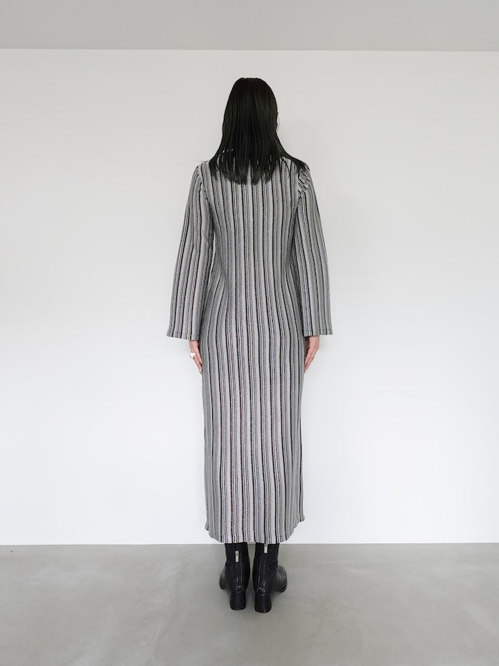 モデル身長:168cm / カラー:GrayBlue