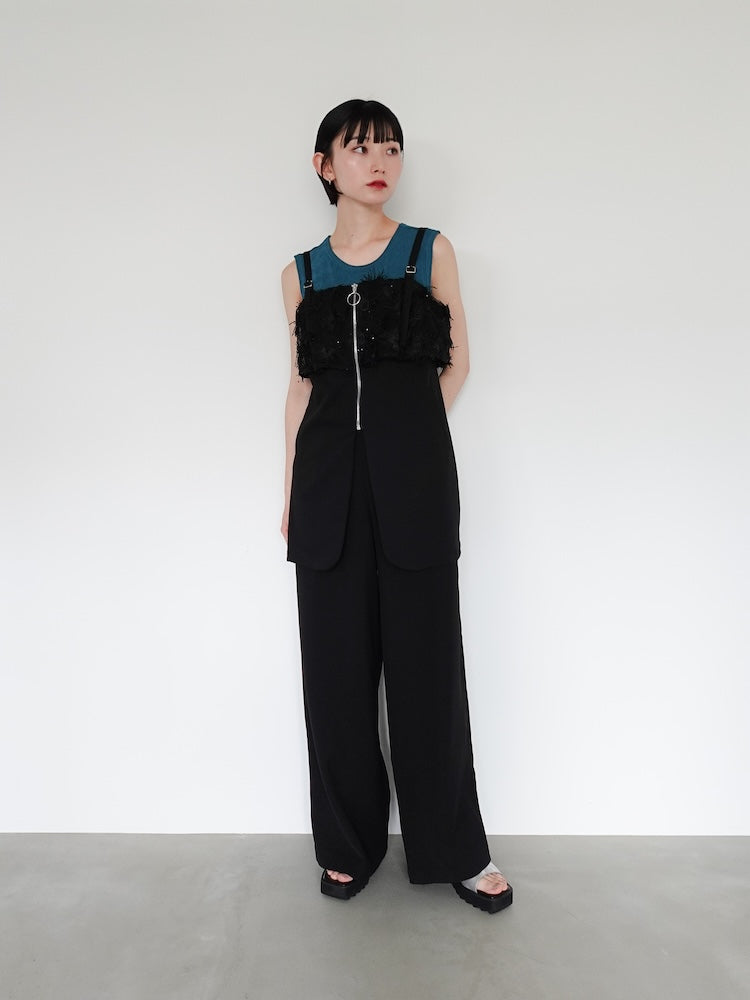 モデル身長:162cm / カラー:Black