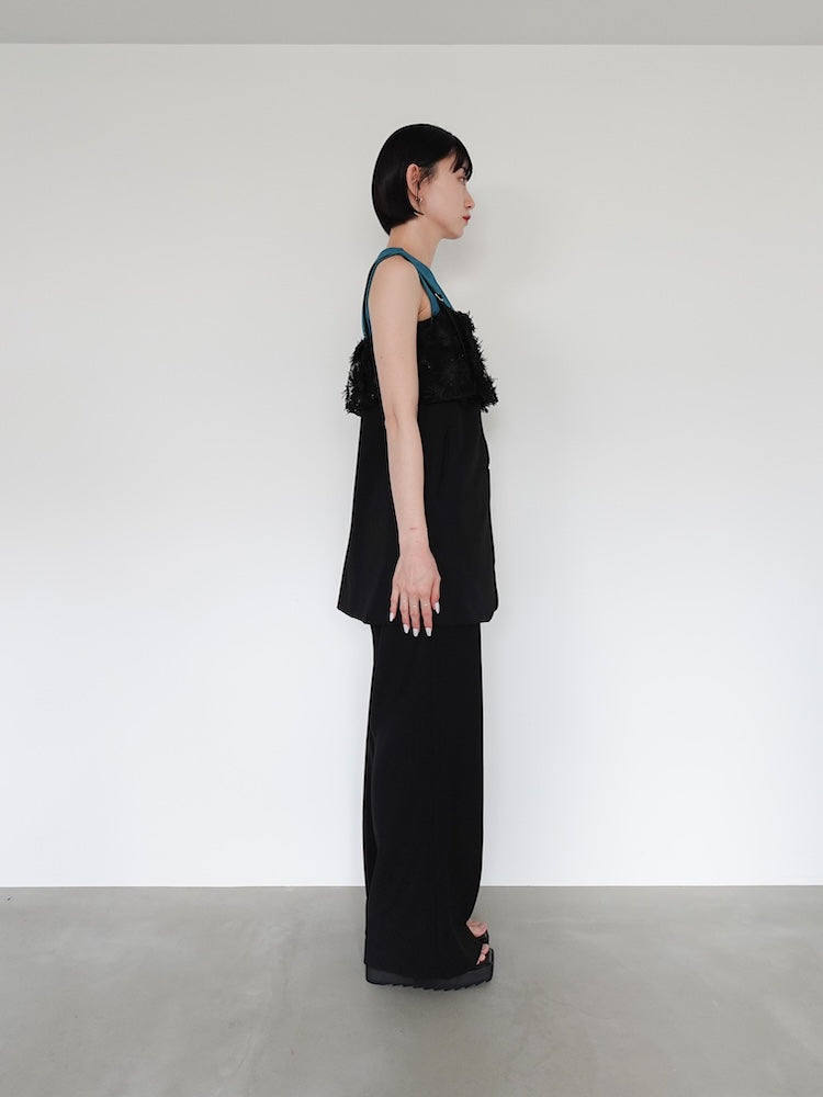 モデル身長:162cm / カラー:Black