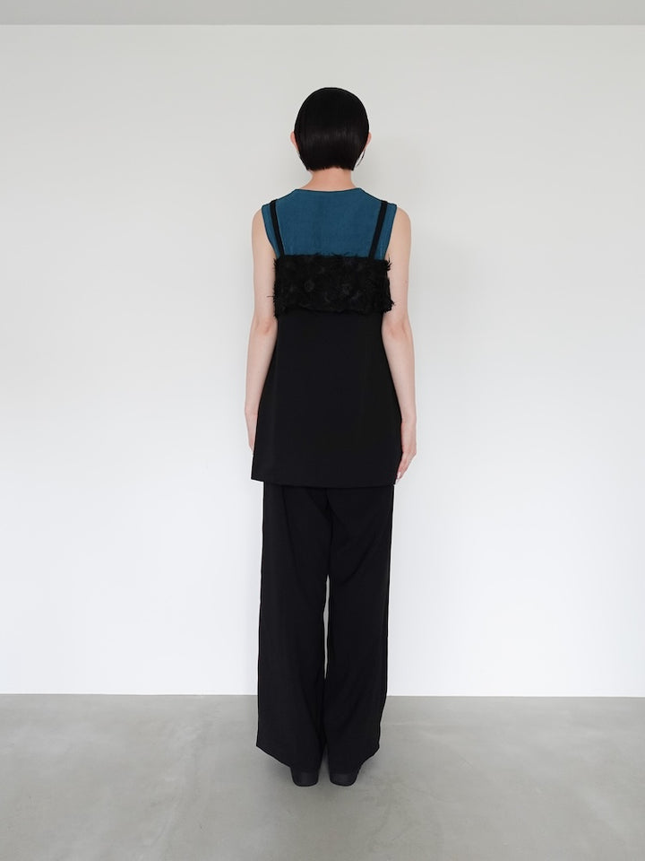 モデル身長:162cm / カラー:Black