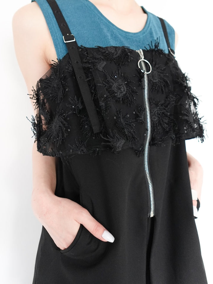 モデル身長:162cm / カラー:Black