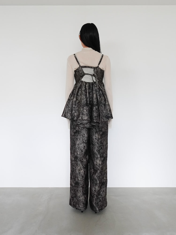 モデル身長:158cm / カラー:Black