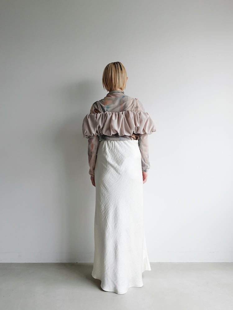 モデル身長:153cm / カラー:OffWhite / モデル着用サイズ:Mサイズ