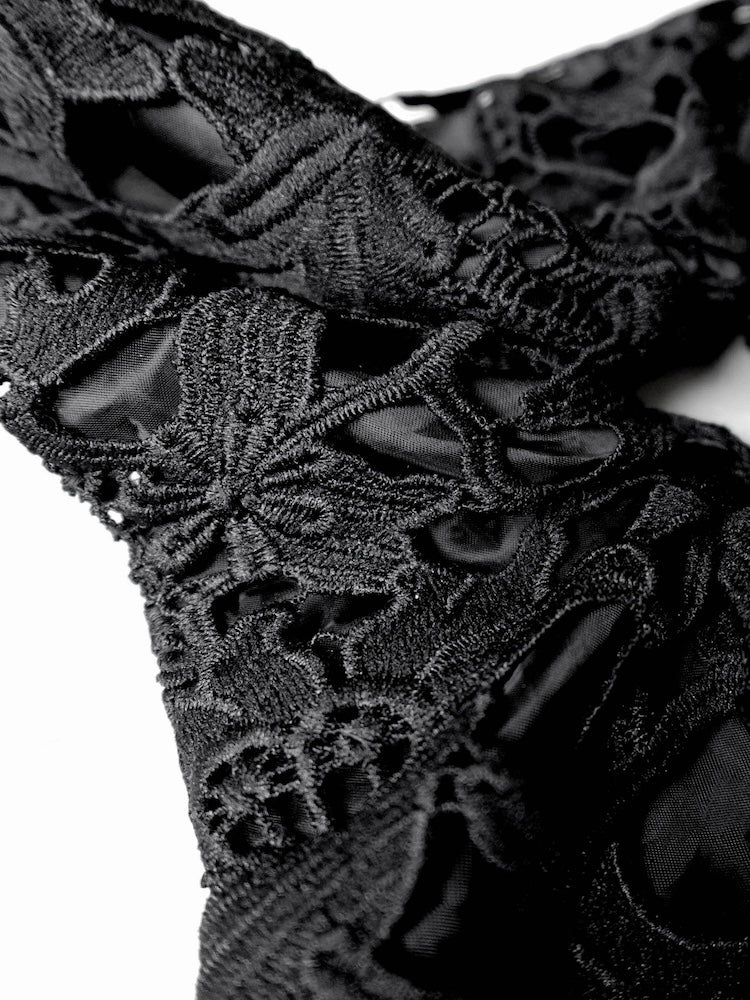 カラー:Black ※室内にて自然光で撮影