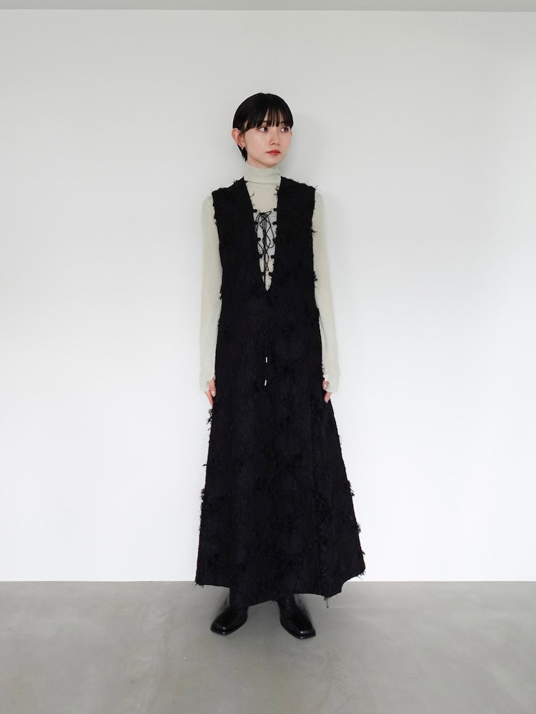 モデル身長:162cm / カラー:Black