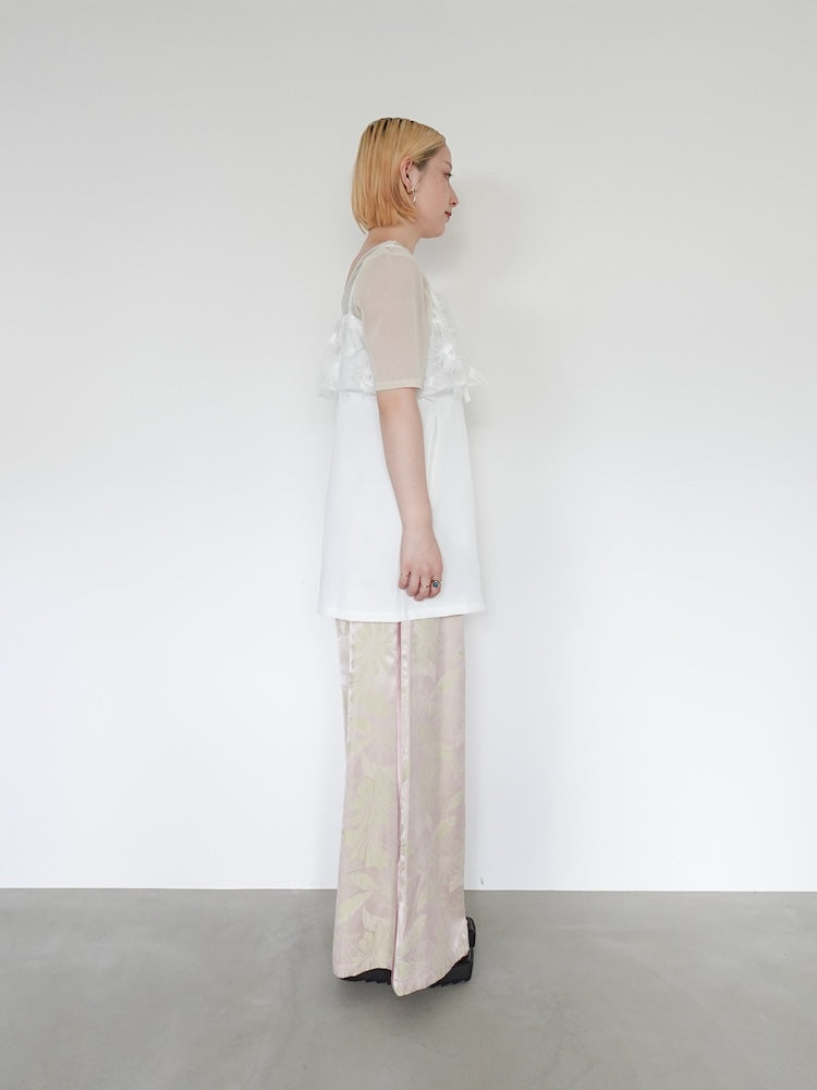 モデル身長:153cm / カラー:White