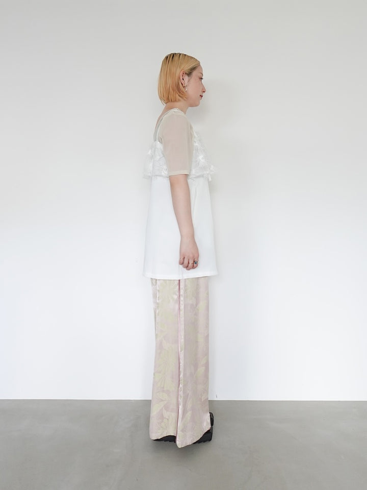 モデル身長:153cm / カラー:White