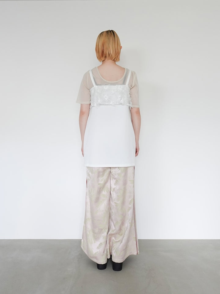 モデル身長:153cm / カラー:White