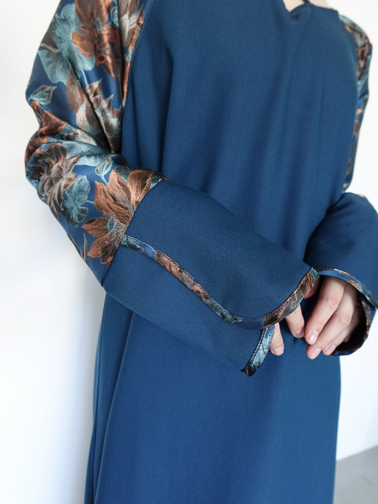 モデル身長:153cm / カラー:Blue