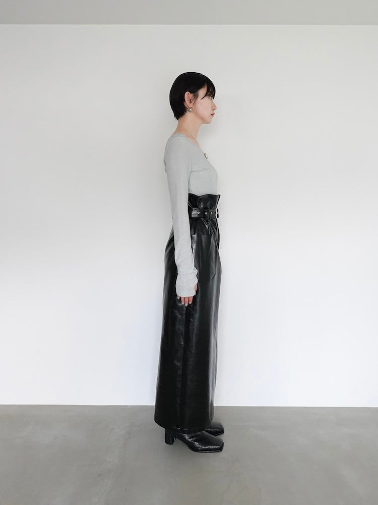 モデル身長:162cm / カラー:Silver