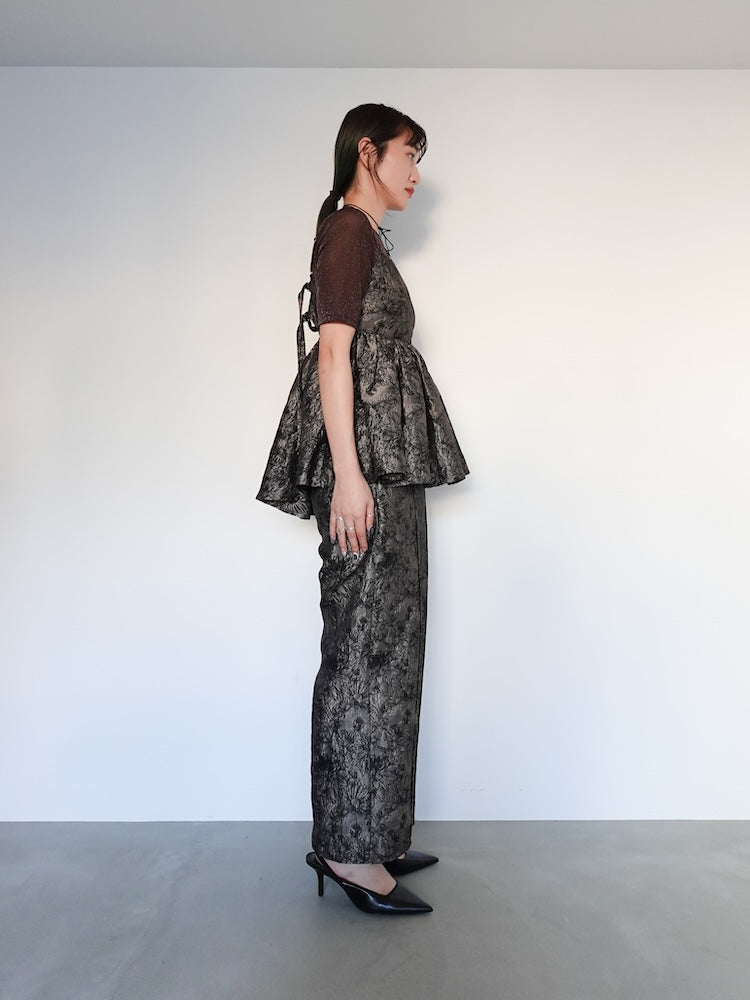 モデル身長:168cm / カラー:Black