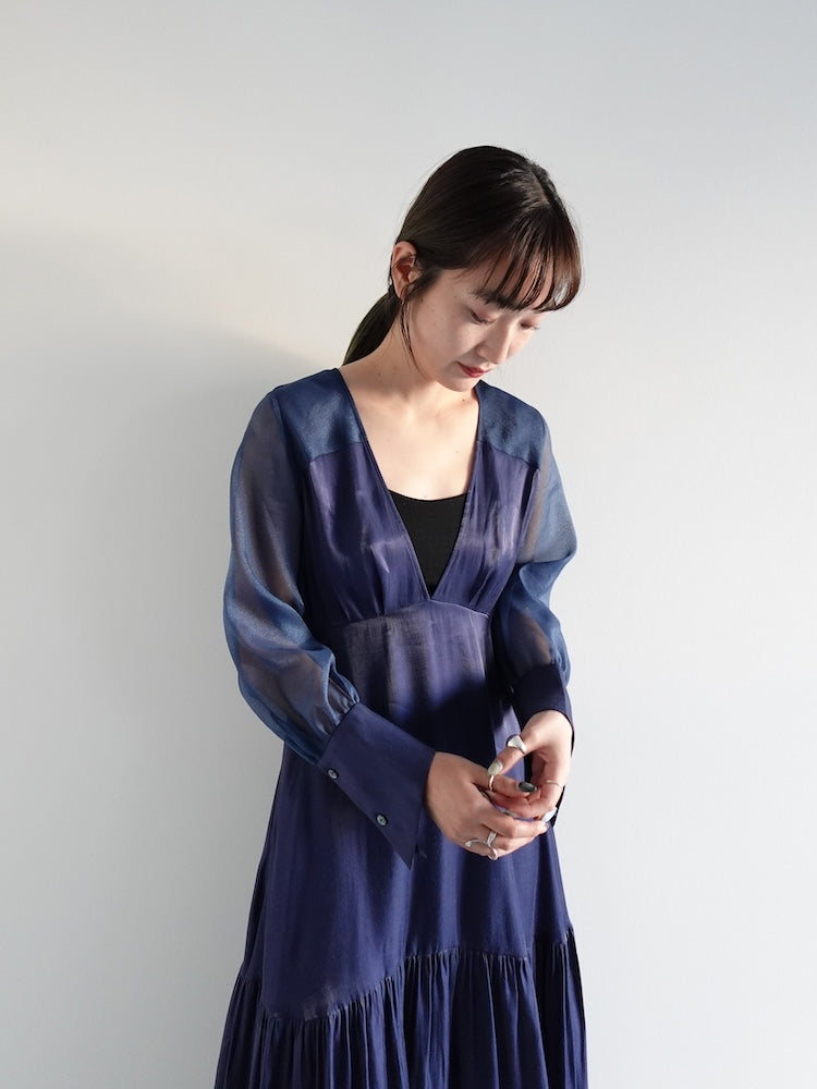 モデル身長:168cm / カラー:Navy