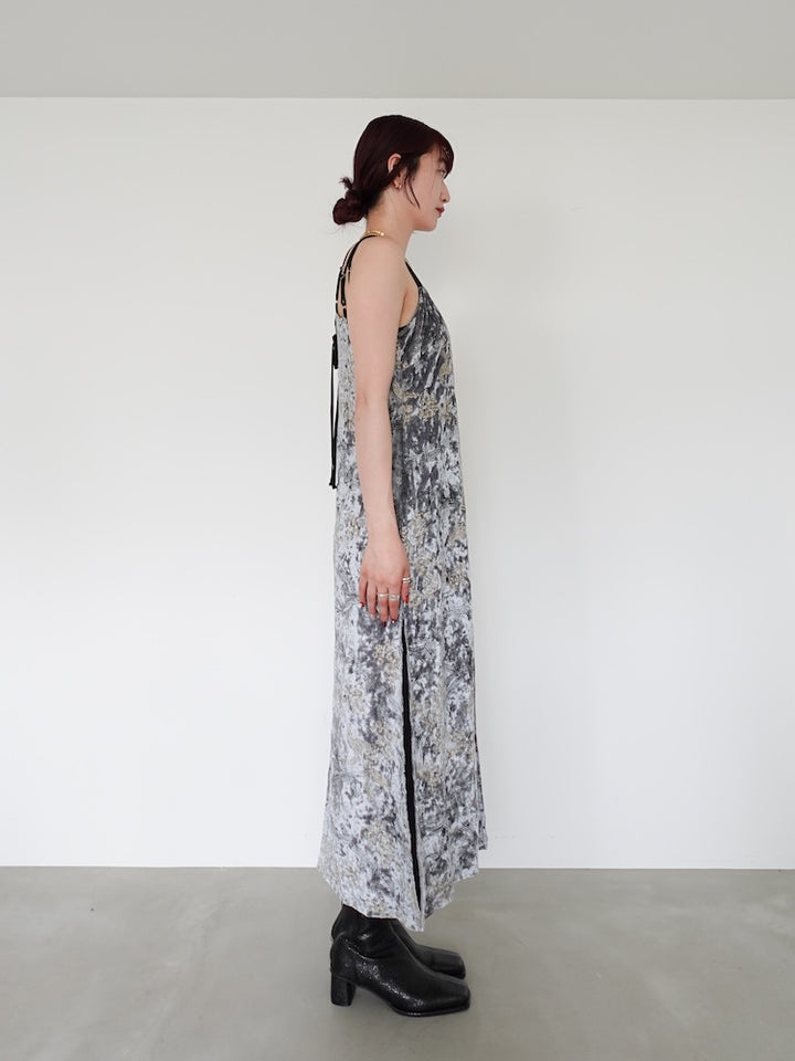 モデル身長:168cm / カラー:BlueGray